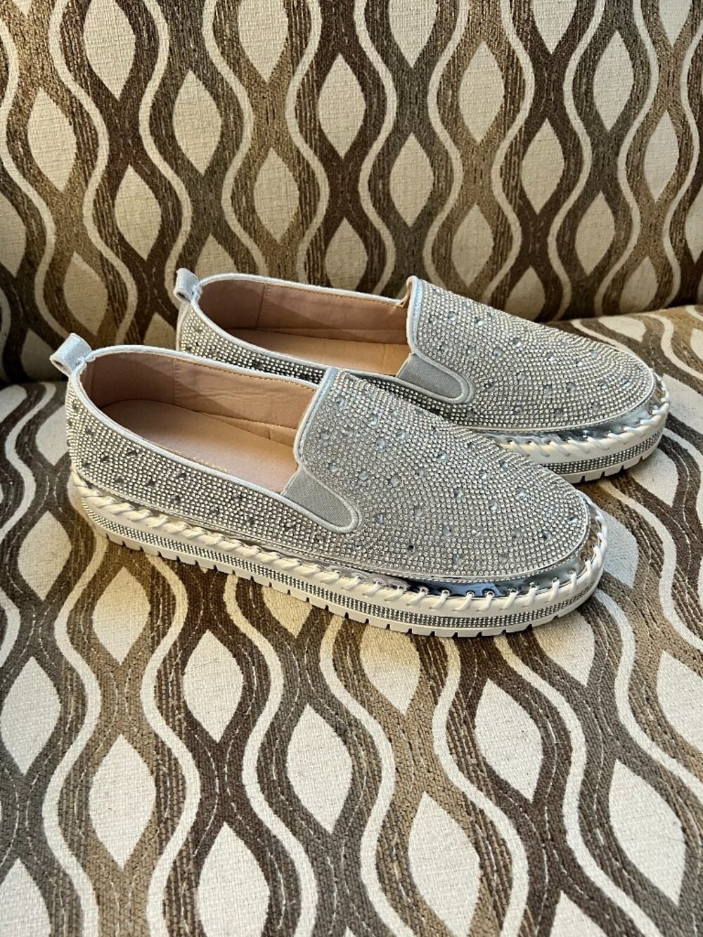 Azalea Wang Brittany Silver Slip On Sneakers NIB W9